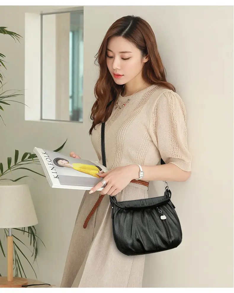Brown Leather Crossbody Bag with Detachable Strap — feature 12