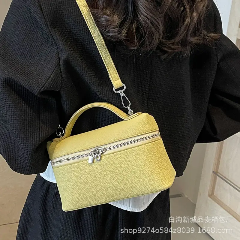 Women's Brown Leather Shoulder Bag 2026 New Style - Image 8