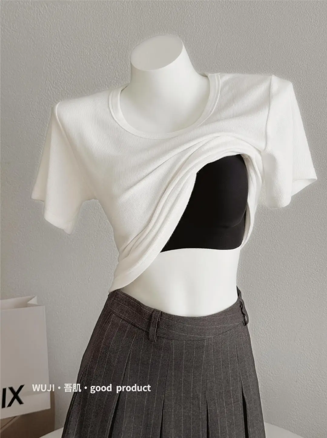 My self-made invisible opaque underwear seamless women's no steel ring gathered vest bra no size beautiful back bra