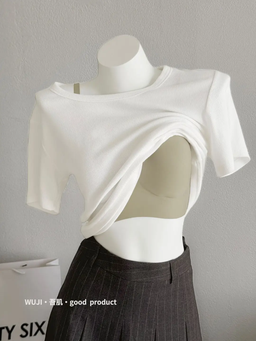 My self-made invisible opaque underwear seamless women's no steel ring gathered vest bra no size beautiful back bra