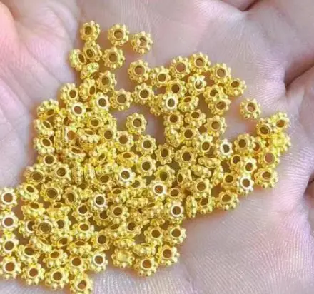 3D Hard Gold Spacer Disc Jewelry for Women — feature 1