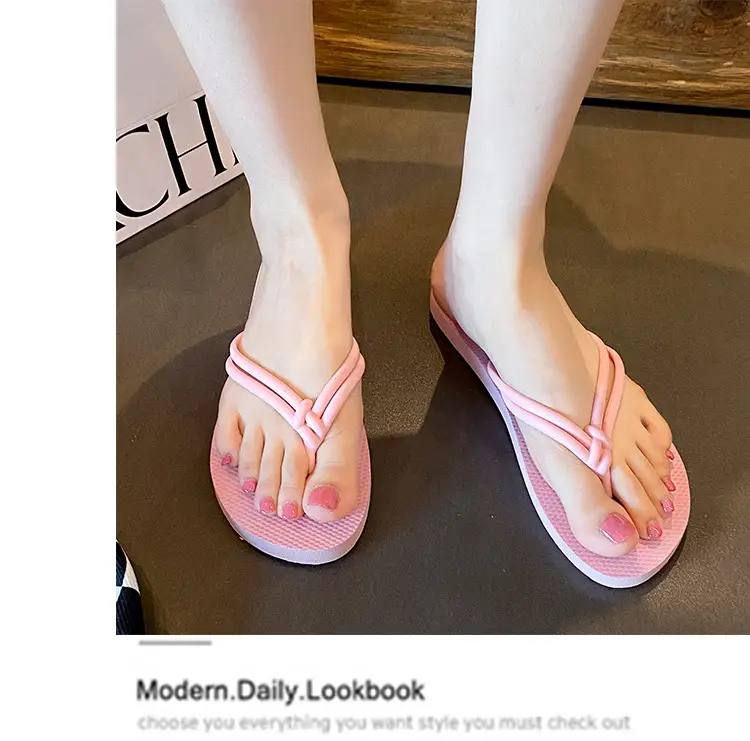 Women's Flip-Flops Beach Sandals 2025 Summer Ins Style Thong Sandals for Outdoor Wear Flat Sandals Women's Anti-Slip Flat Heel — feature 19