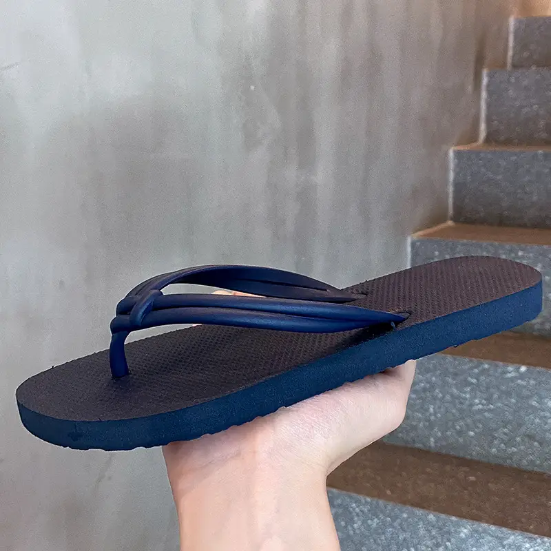 Women's Flip-Flops Beach Sandals 2025 Summer Ins Style Thong Sandals for Outdoor Wear Flat Sandals Women's Anti-Slip Flat Heel