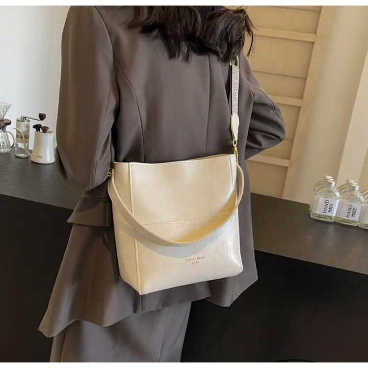 Brown Leather Bucket Bag with Wide Strap for Women — feature 14