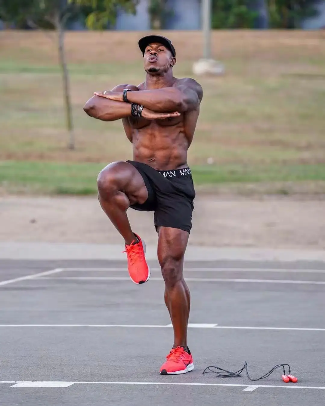 Men's White Quick-Drying Sports Shorts Lightweight — feature 30
