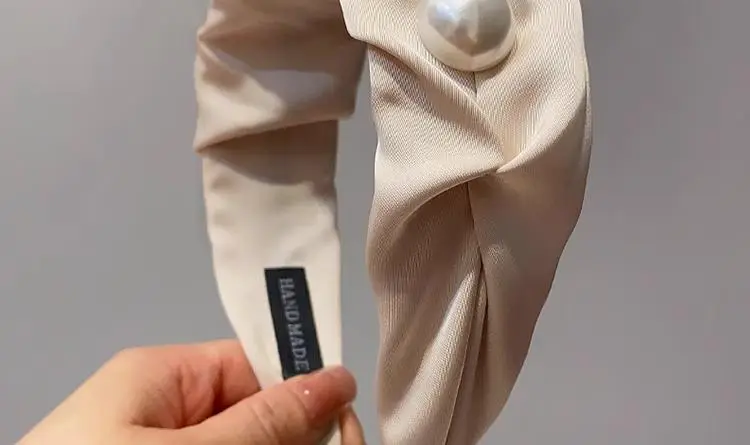 Korean Style Pearl Wide Brim Headband — feature 8