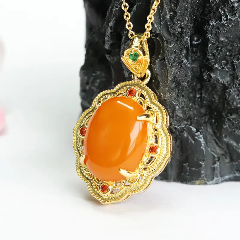 Guan Yu Natural Amber Pendant Full Honey Old Beeswax Necklace - Image 3