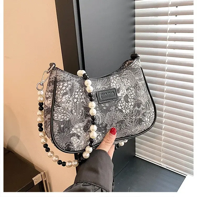 2025 Sanfu Pain Bag Pearl National Print Shoulder Crossbody — feature 14