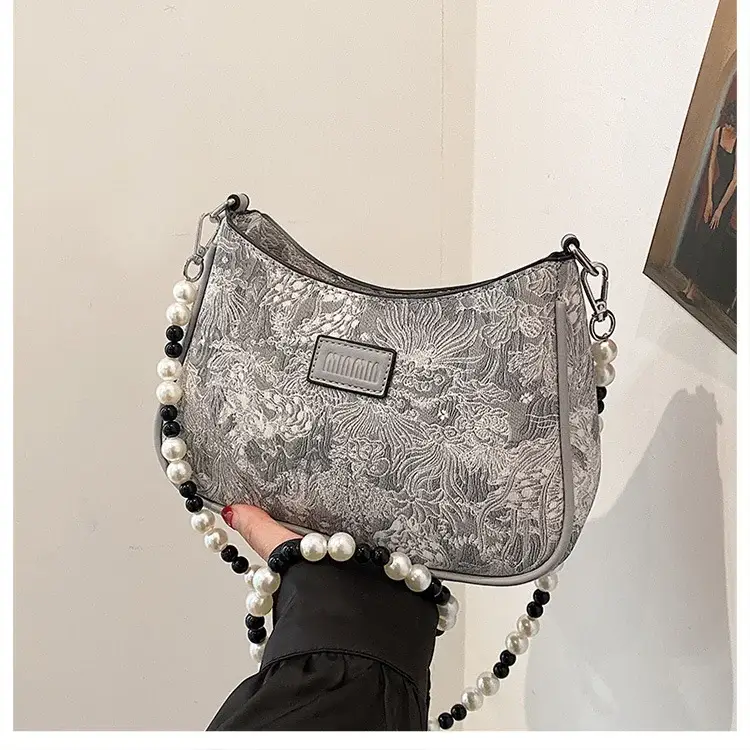 2025 Sanfu Pain Bag Pearl National Print Shoulder Crossbody — feature 18