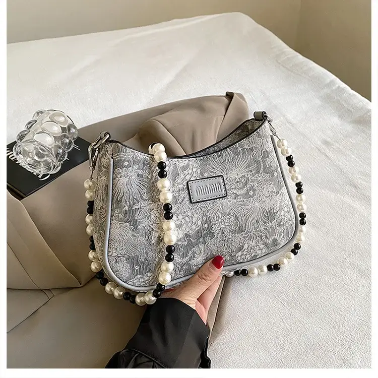 2025 Sanfu Pain Bag Pearl National Print Shoulder Crossbody — feature 19