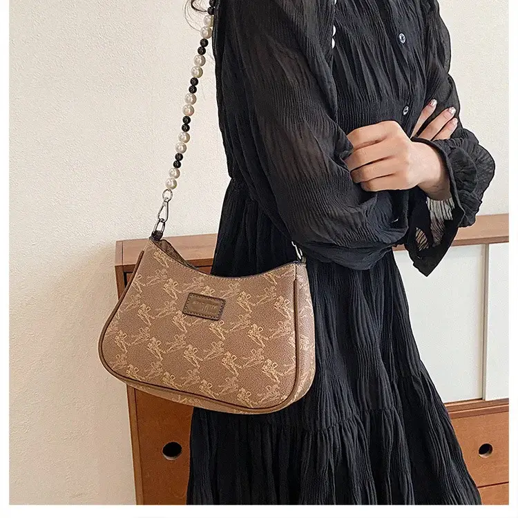 2025 Sanfu Pain Bag Pearl National Print Shoulder Crossbody — feature 30