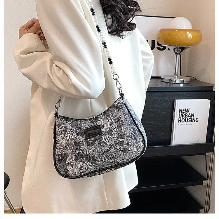 2025 Sanfu Pain Bag Pearl National Print Shoulder Crossbody — feature 41