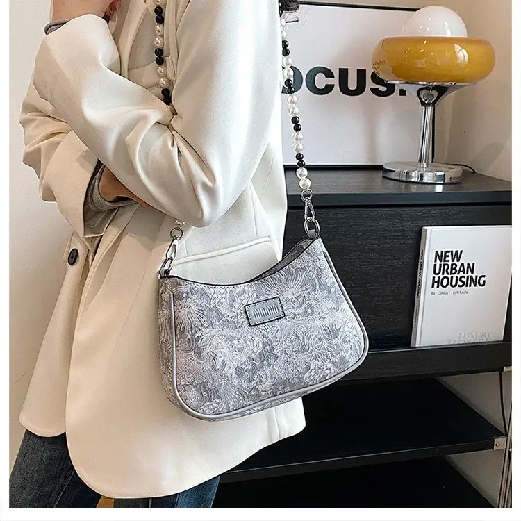 2025 Sanfu Pain Bag Pearl National Print Shoulder Crossbody — feature 50