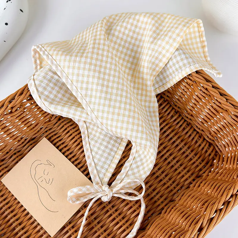 24870A yellow and white check