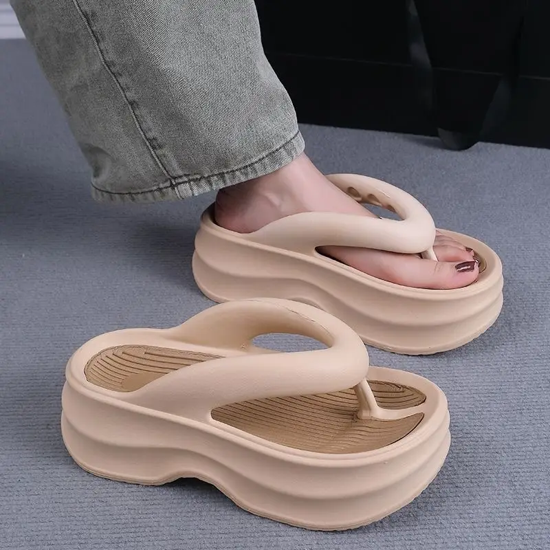 Super thick bottom flip-flops color matching sandals 2024 new fashion retro style increased summer outdoor platform slippers - Image 3