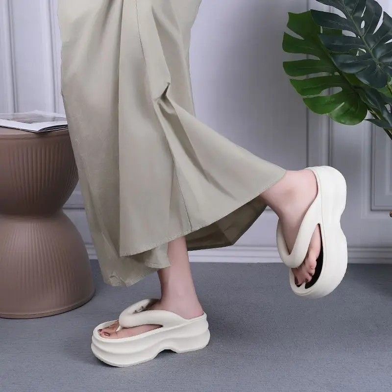 Super thick bottom flip-flops color matching sandals 2024 new fashion retro style increased summer outdoor platform slippers - Image 7