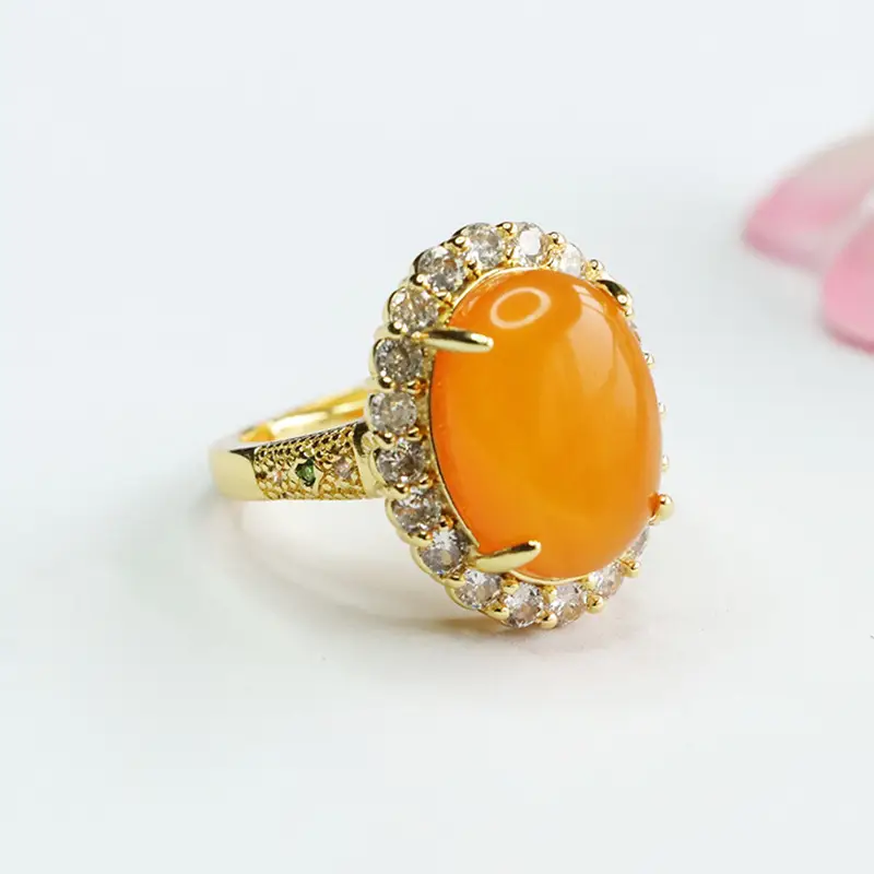 Guan Yu Natural Amber Ring Full of Honey Old Beeswax Finger Ring Light Luxury - Image 3