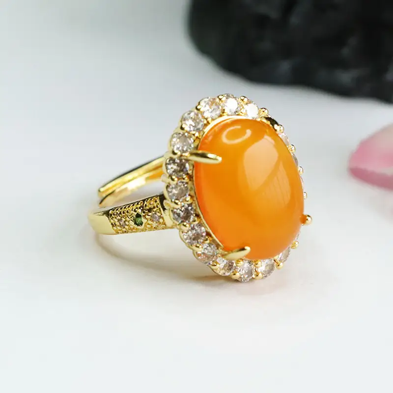 Guan Yu Natural Amber Ring Full of Honey Old Beeswax Finger Ring Light Luxury - Image 5
