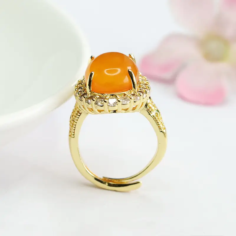 Guan Yu Natural Amber Ring Full of Honey Old Beeswax Finger Ring Light Luxury — feature 8