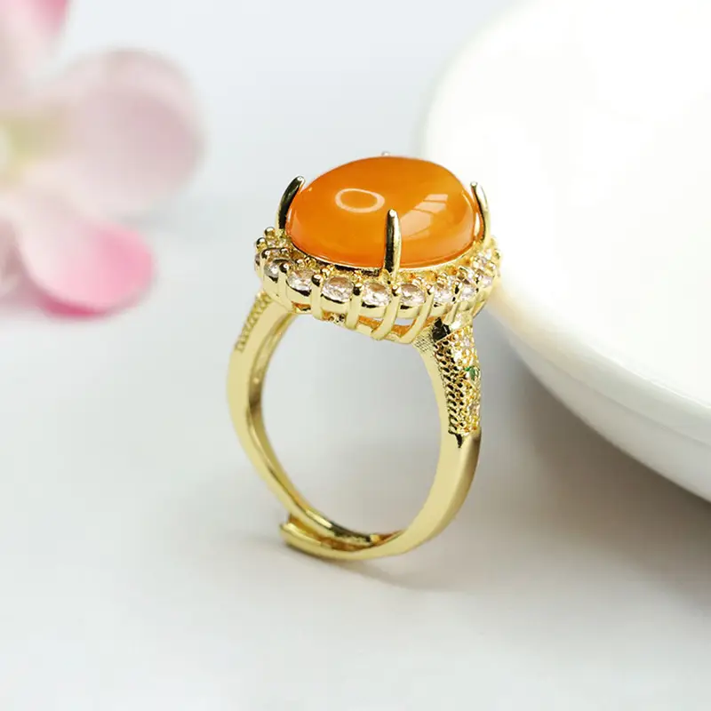 Guan Yu Natural Amber Ring Full of Honey Old Beeswax Finger Ring Light Luxury — feature 9