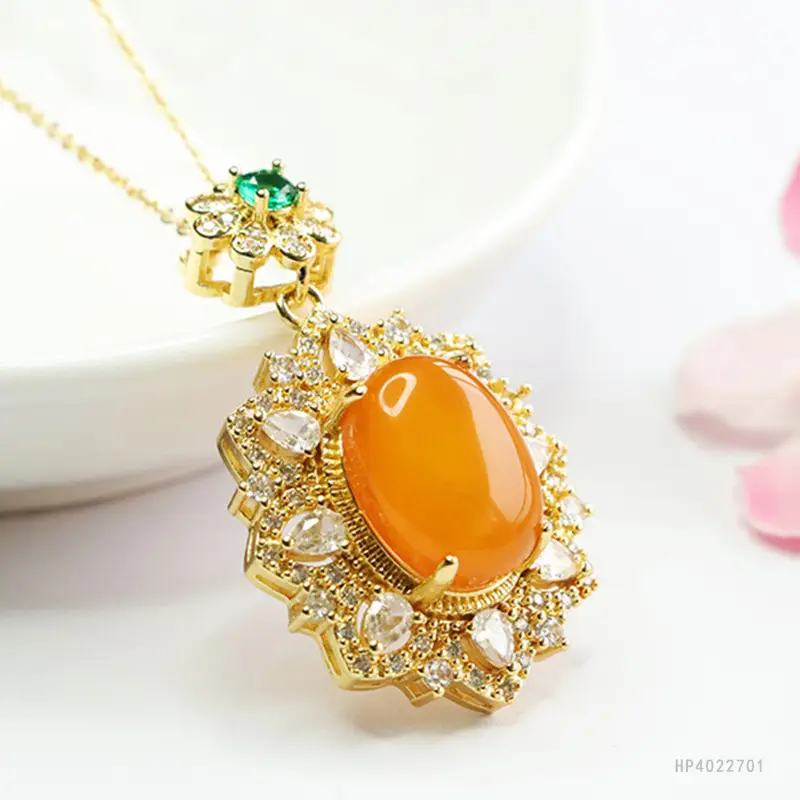 Natural Amber Pendant Necklace with Honey Wax Design