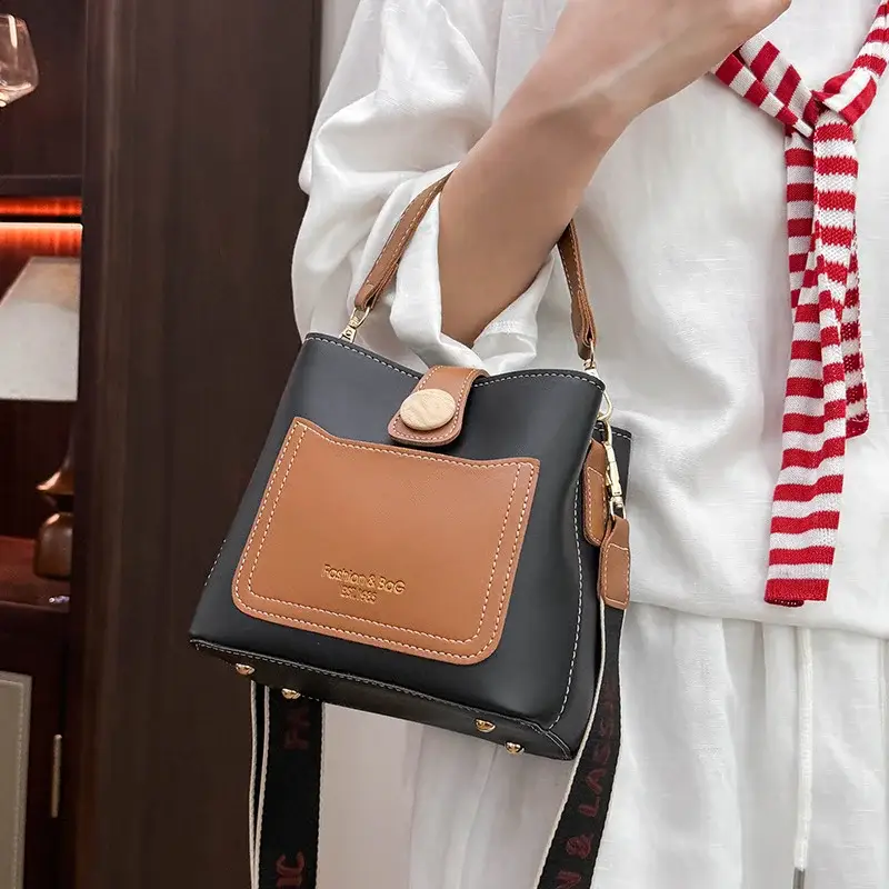 Women's Beige Crossbody Shoulder Bag 2025 Spring New — feature 1