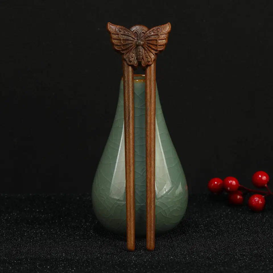 New Red Sandalwood Dragon Wings Hairpin Antique Creative Wooden Hairpin - Image 2