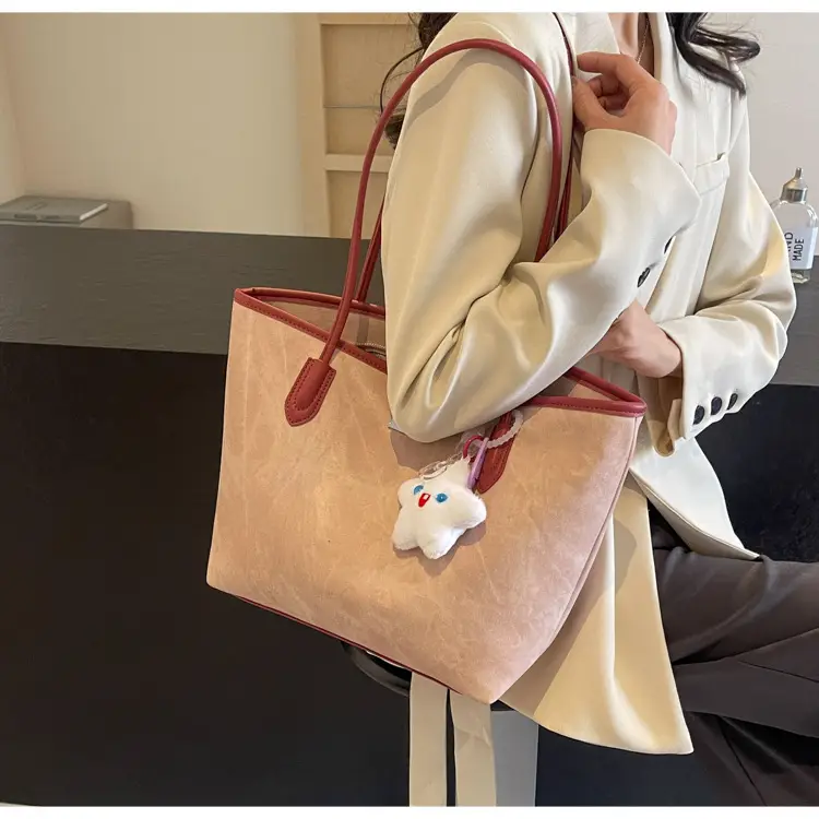 Women's Cross-Border Tan Shoulder Bag with Cute Charm — feature 10