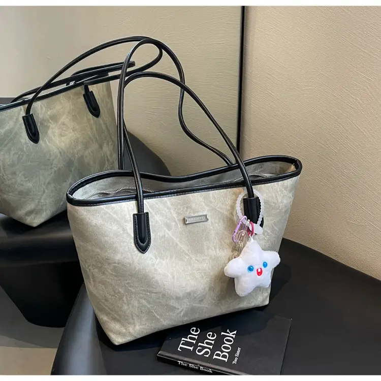 Women's Cross-Border Tan Shoulder Bag with Cute Charm — feature 18