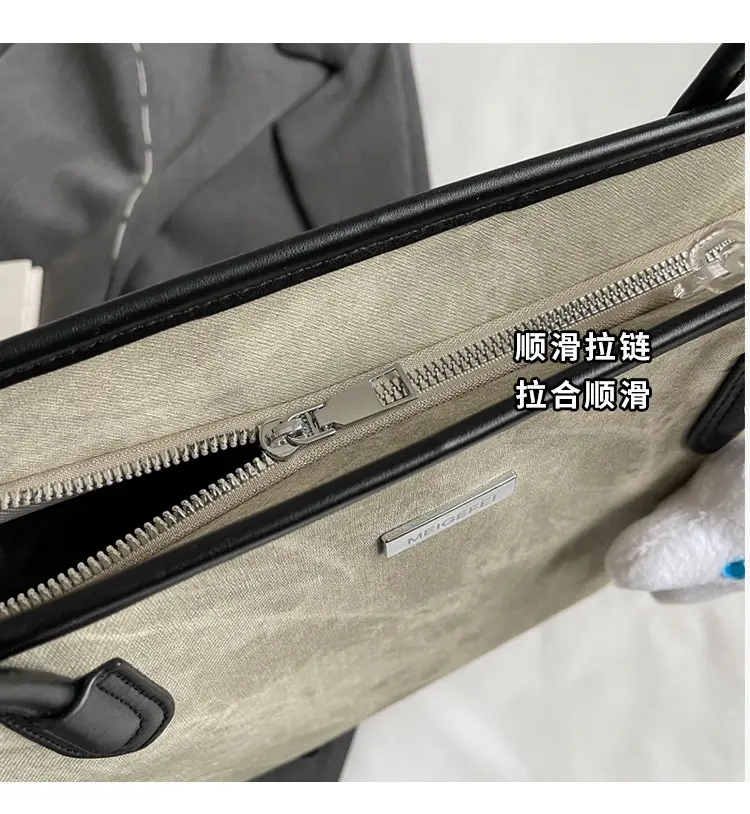 Women's Cross-Border Tan Shoulder Bag with Cute Charm — feature 4