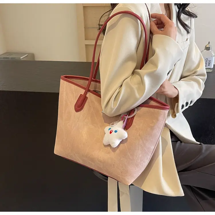 Women's Cross-Border Tan Shoulder Bag with Cute Charm — feature 9