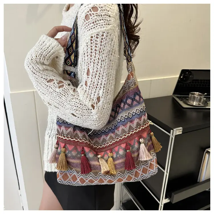 Chinese Ethnic Tassel Shoulder Bag 2024 Women — feature 8