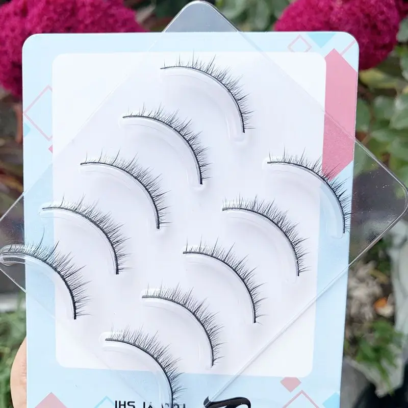 Super Short Brown False Eyelashes for Women — feature 7
