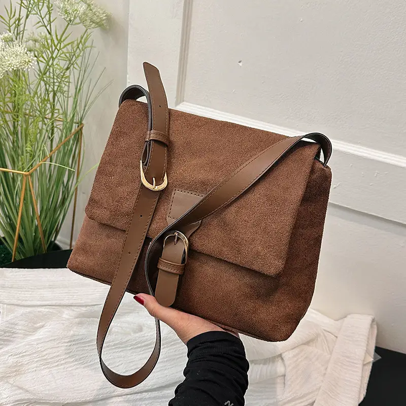 Black Retro Frosted Shoulder Messenger Bag for Women - Image 4