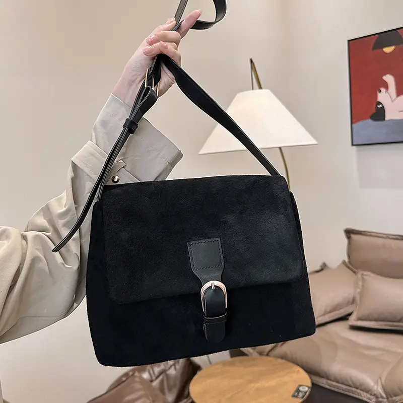 Black Retro Frosted Shoulder Messenger Bag for Women - Image 5