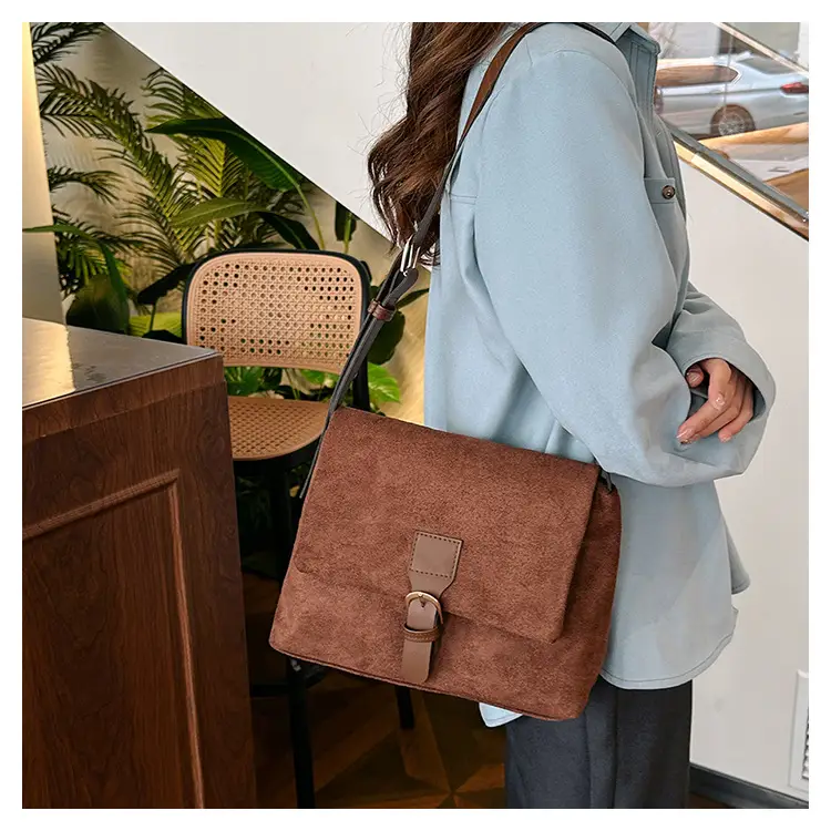 Black Retro Frosted Shoulder Messenger Bag for Women — feature 12