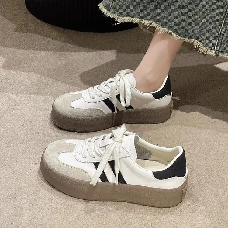 Women's thick-soled sneakers 2024 spring new versatile casual German training shoes retro soft bottom white shoes leather single shoes - Image 5