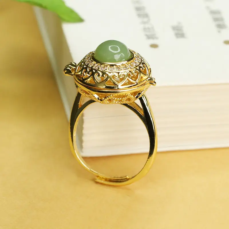 Aiyu Jade Ring with Gold Plated Design — feature 9