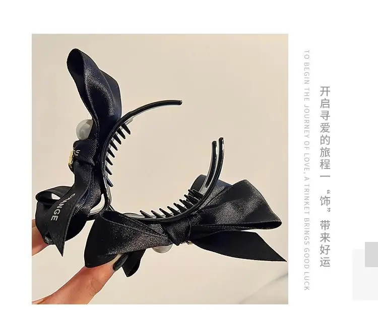 French Camellia Hairpin Black White Pearl Bow Updo — feature 8