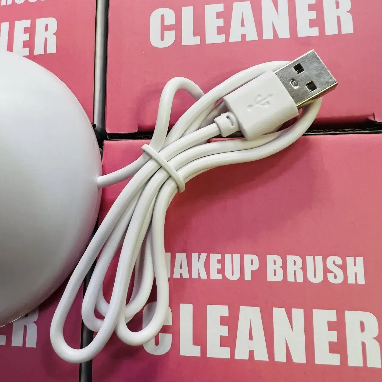 USB Electric Makeup Brush Cleaner Purple Pink White — feature 5