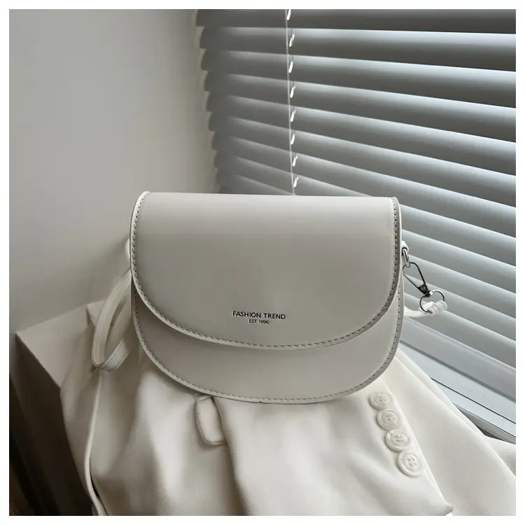 White Saddle Crossbody Bag for Women 2024 — feature 13