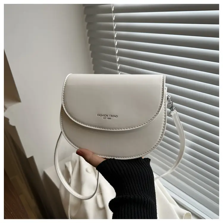 White Saddle Crossbody Bag for Women 2024 — feature 14