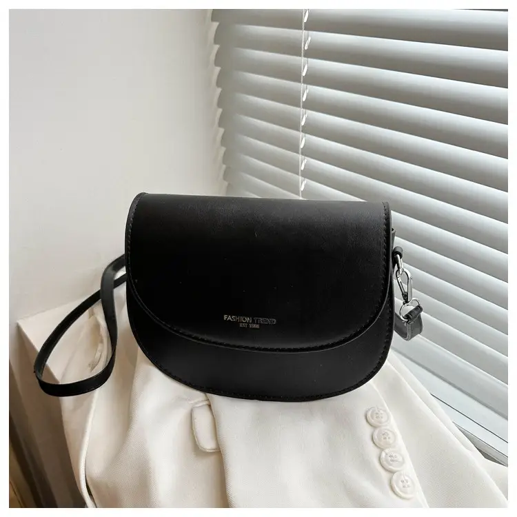 White Saddle Crossbody Bag for Women 2024 — feature 17