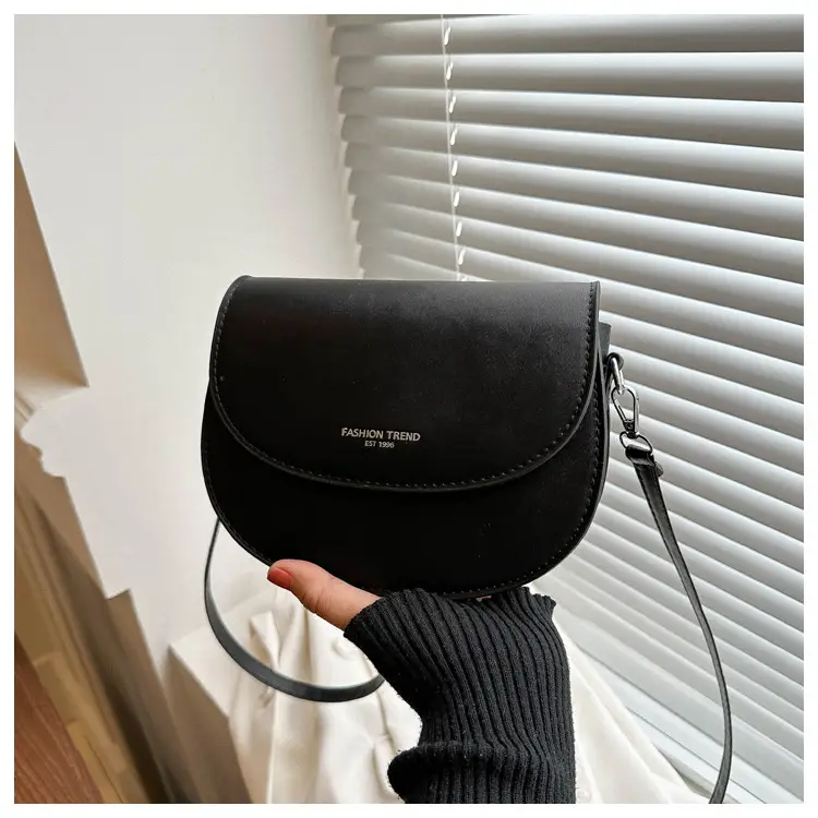 White Saddle Crossbody Bag for Women 2024 — feature 18