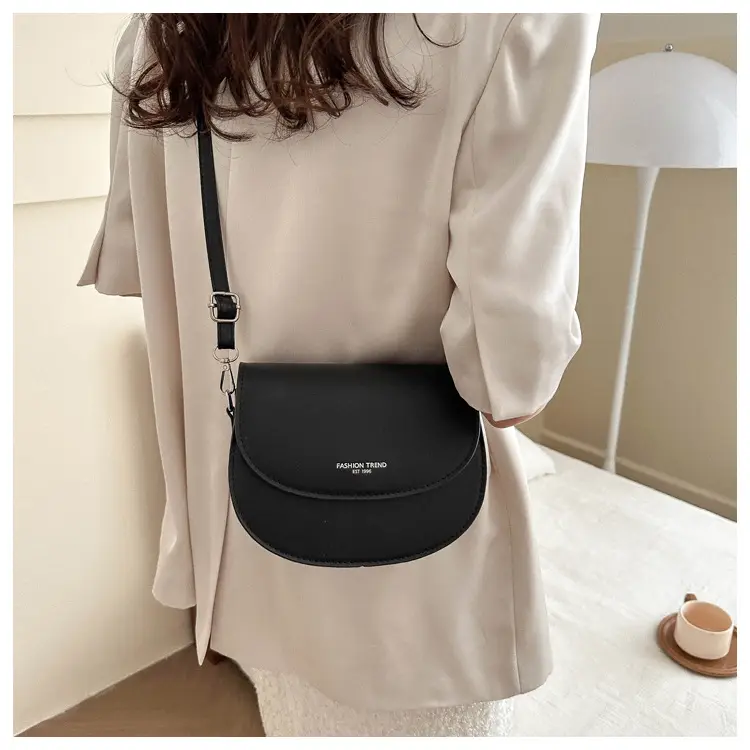 White Saddle Crossbody Bag for Women 2024 — feature 21
