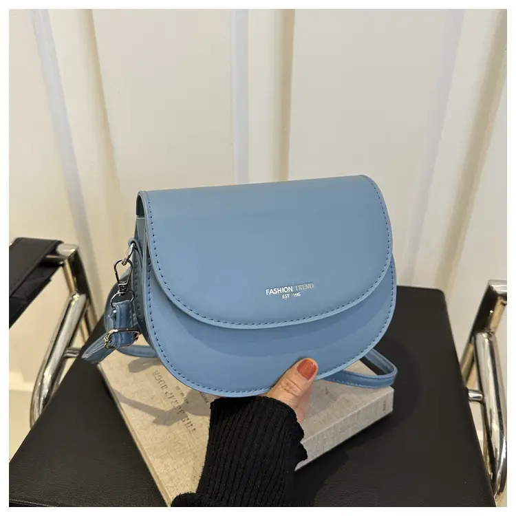 White Saddle Crossbody Bag for Women 2024 - Image 3