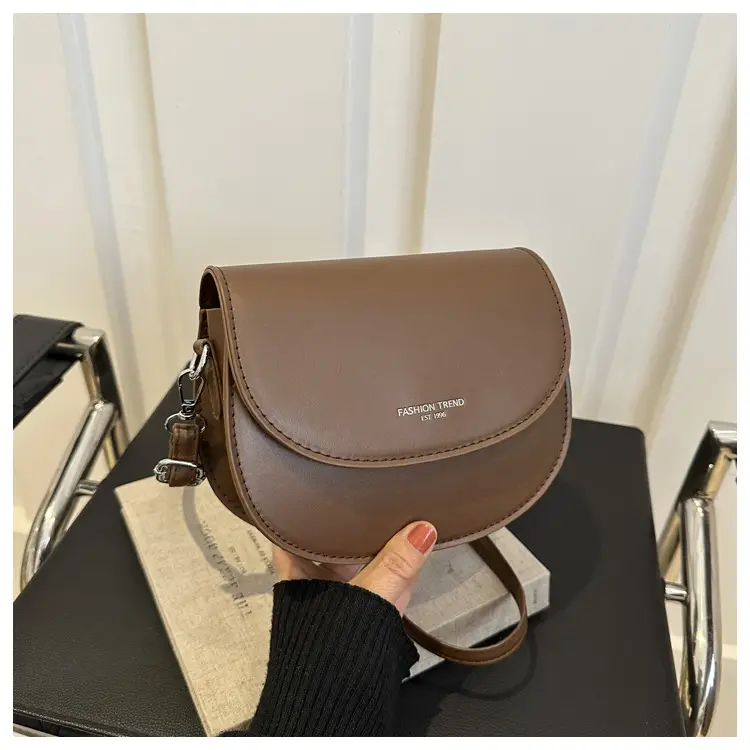 White Saddle Crossbody Bag for Women 2024 - Image 4
