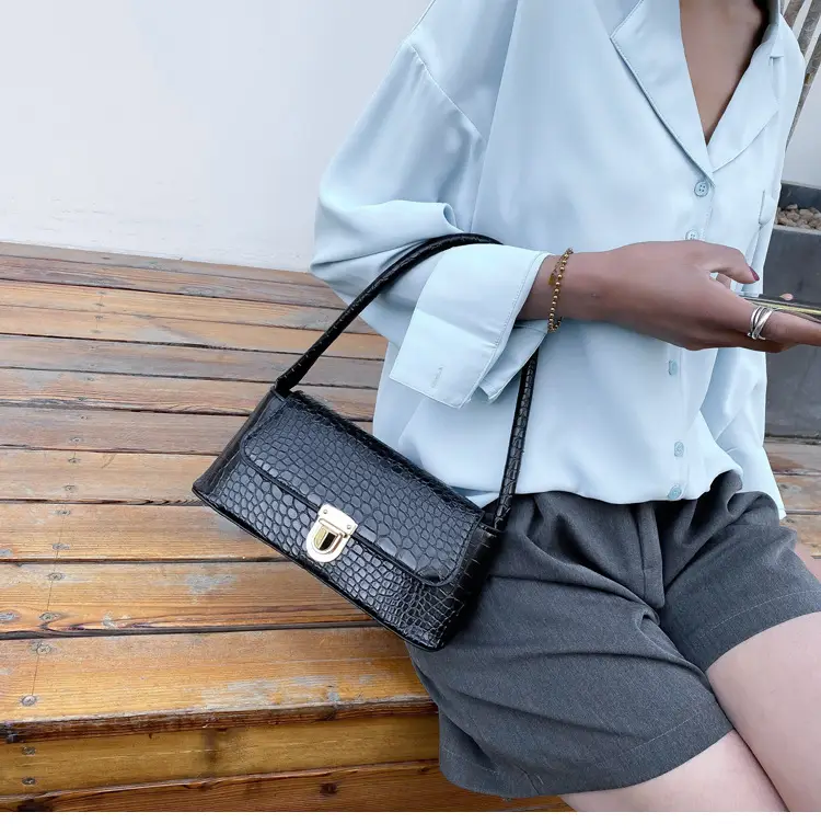 Women's Stone Croc Leather Shoulder Bag 2024 — feature 15