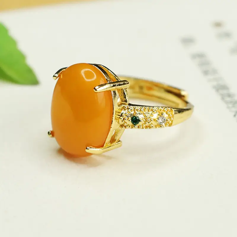 Aiyu Natural Amber Ring Full of Honey Old Beeswax Finger Ring