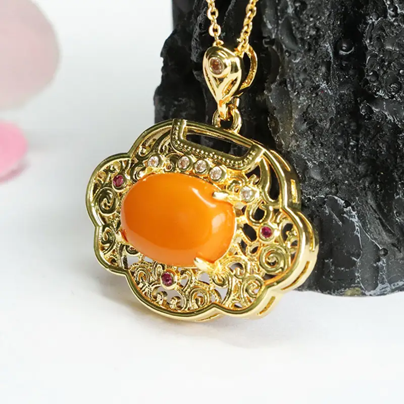 Guan Yu Amber Pendant Necklace Vintage Gold - Image 5